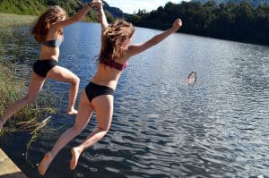 קפיצה למים- שלומי הפקות